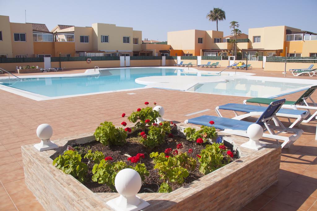 Anju Villas Los Delfines Bravo'S Apartments Corralejo Exterior photo